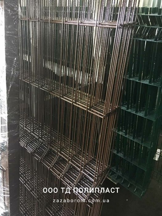 Забор из сетки 3D. Сетка для забора покраска по каталогу RAL