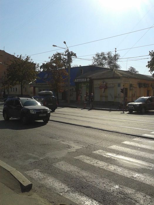 Оренда (можливий продаж) торгового приміщення
