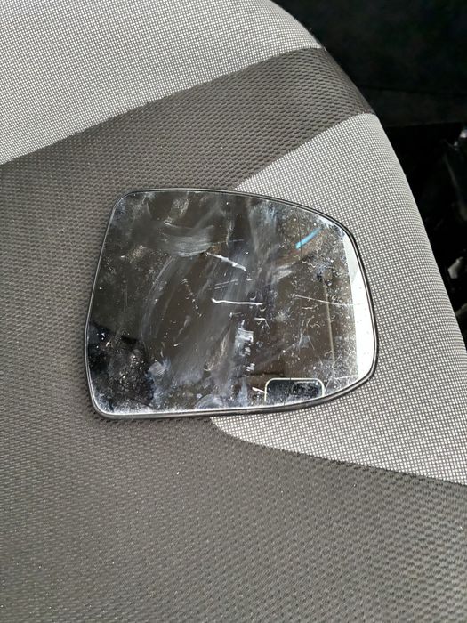 Wkład lusterka zewnętrznego prawego grzany focus mk3