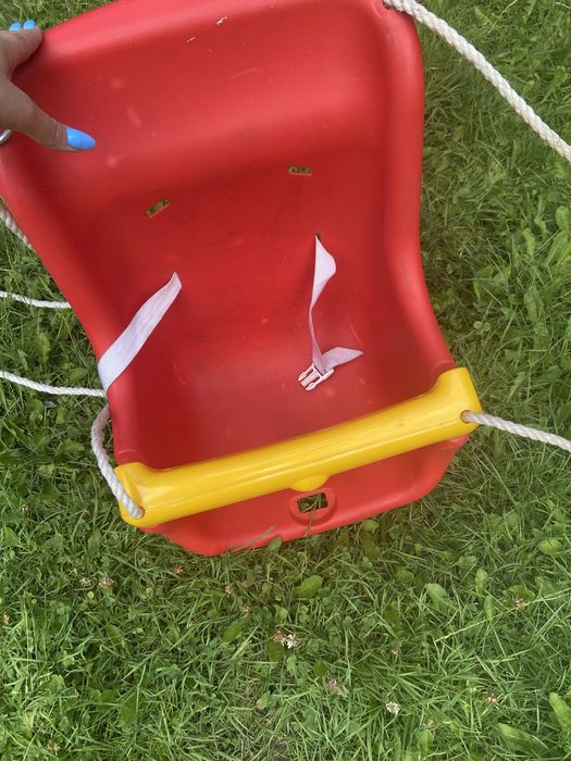 huśtawka plastikowa na linkach gratis krzesełko