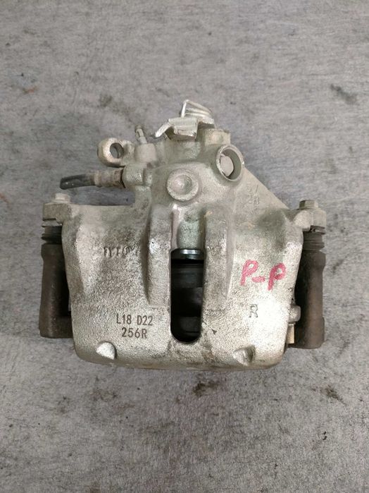 Citroen C5 I Lift przedni prawy zacisk hamulca