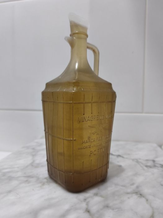 Garrafa vinagre antiga - plástico