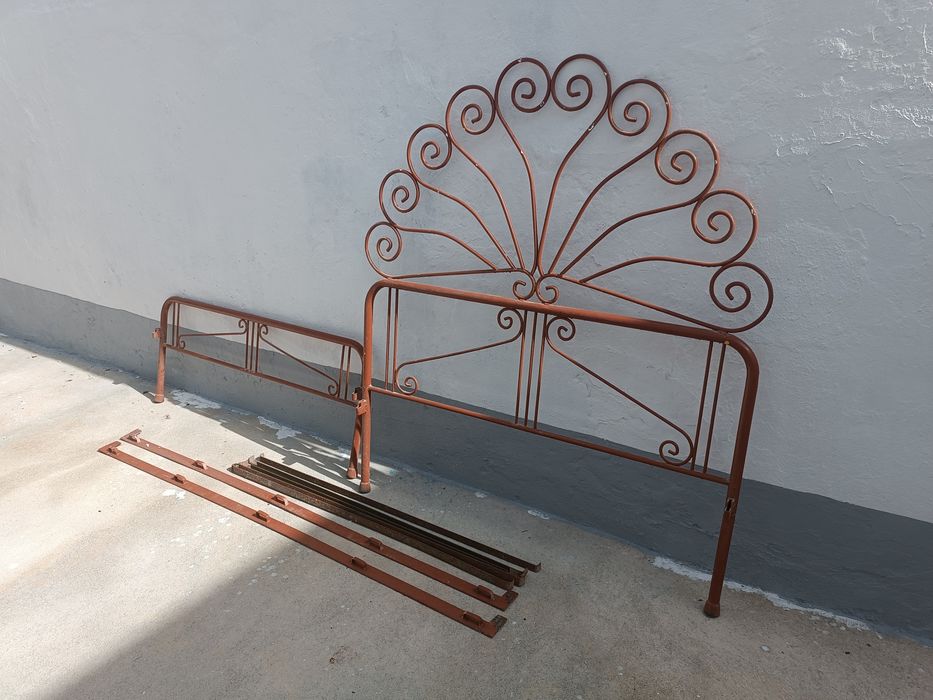 Cama em ferro vintage