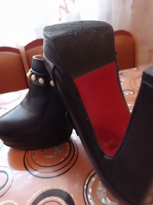 Ботильйони 36 розмір