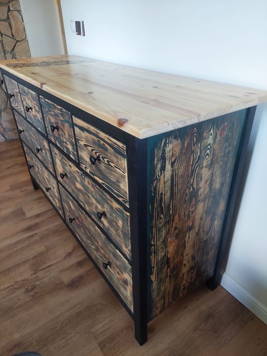 Komoda IKEA  Hemnes, z litego drewna.
