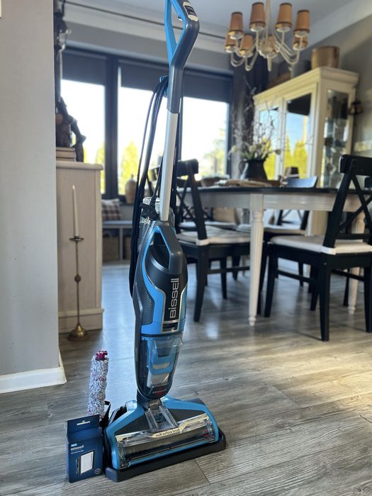 Odkurzacz pionowy Bissell Crosswave 17132 czarny