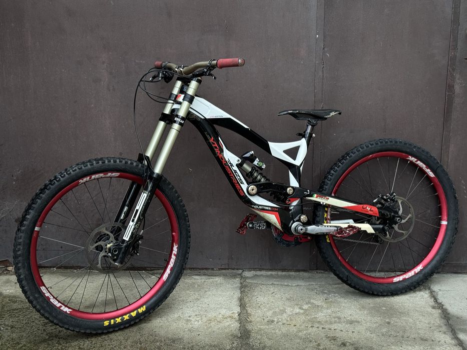 Yt tues  велосипед для downhill