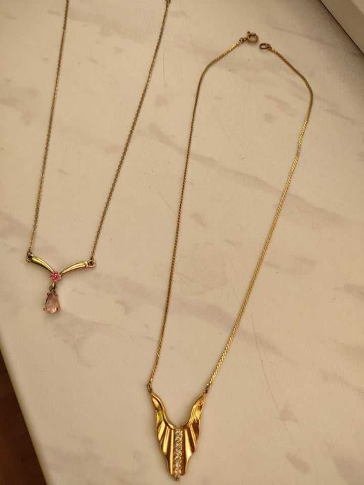 Elegancki pozłacany naszyjnik łańcuszek