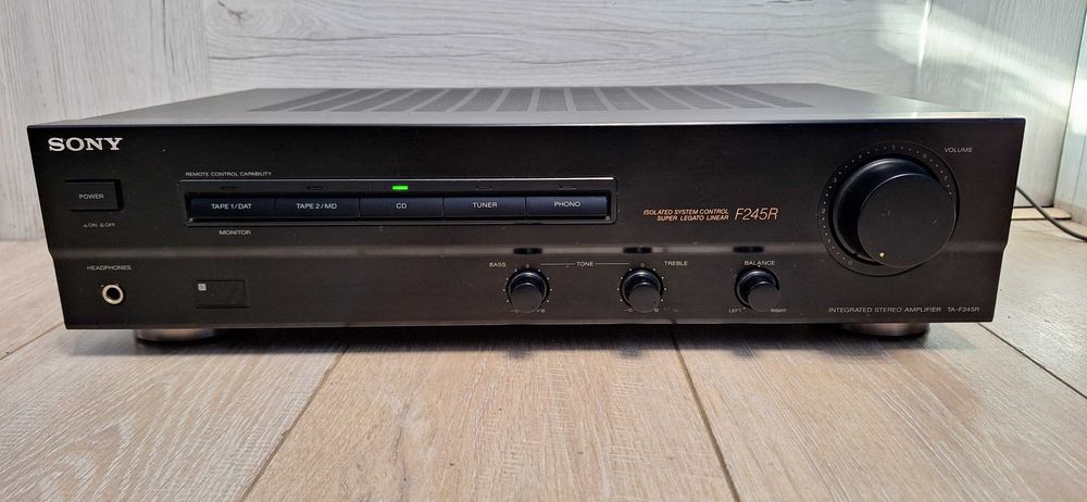 Wzmacniacz SONY F245 R ! 100% Sprawny ! BDB STAN ! OKAZJA !