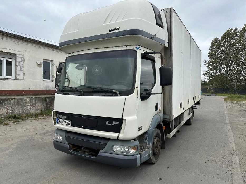 DAF LF 45.220 - 2003 Rok -  16 Paletowy Kontener + Winda, Sprzedam Kontener