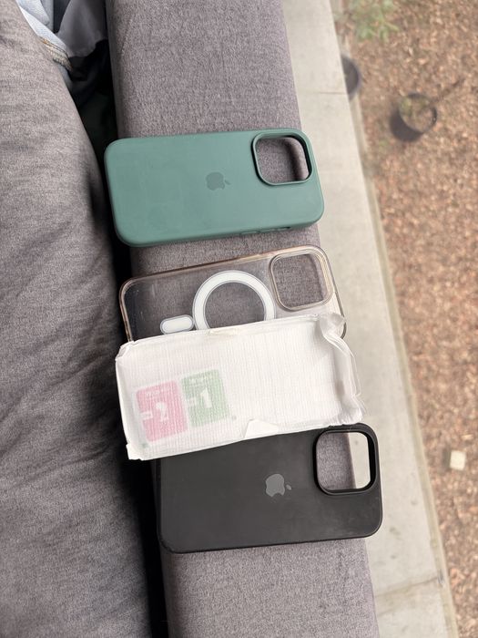 3 Etui i dwie szybki za 100 na iphone 14 pro