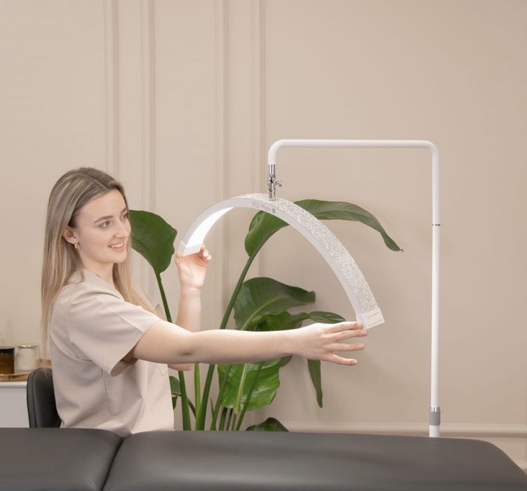 Lampa kosmetyczna pol moon III nowa biała z cyrkoniami