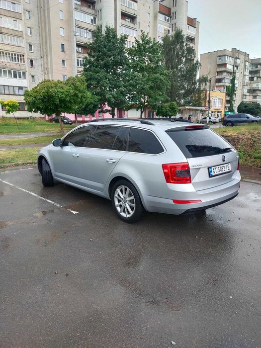Автомобіль Skoda Octavia 2,0 л. дизель 2015