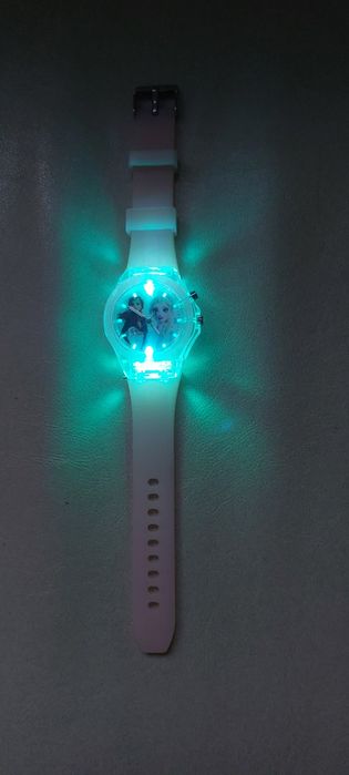 Zegarek świecący Kraina Lodu Anna i Elsa