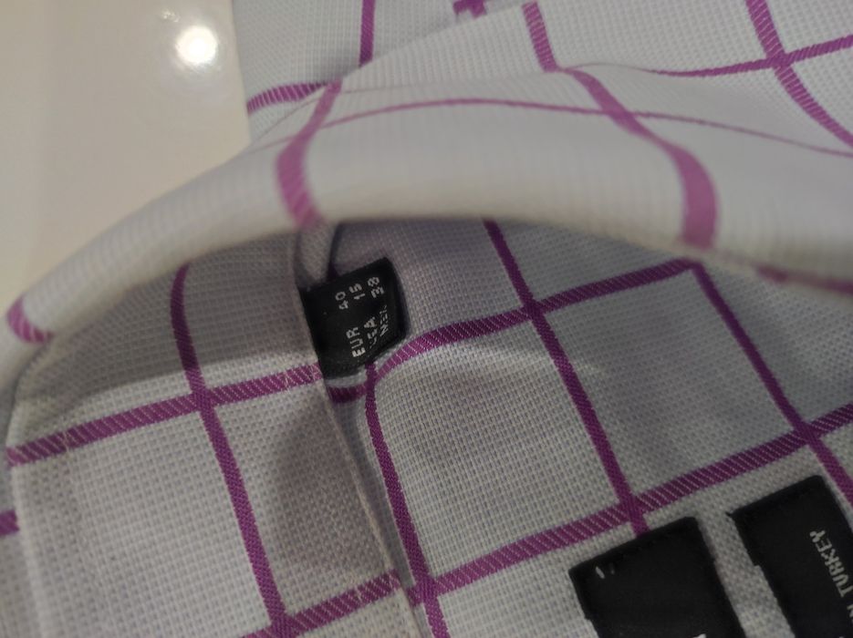 Camisas Zara e a Emidio Tucci