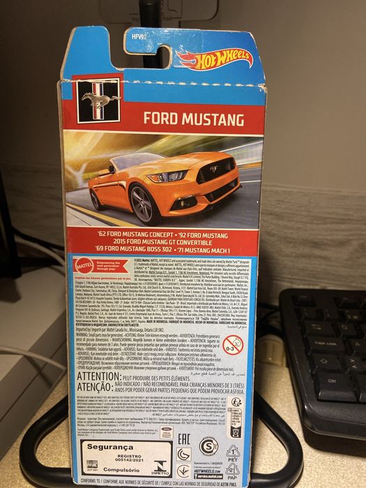 FORD Mustang Bundle 2022 - Hotwheels