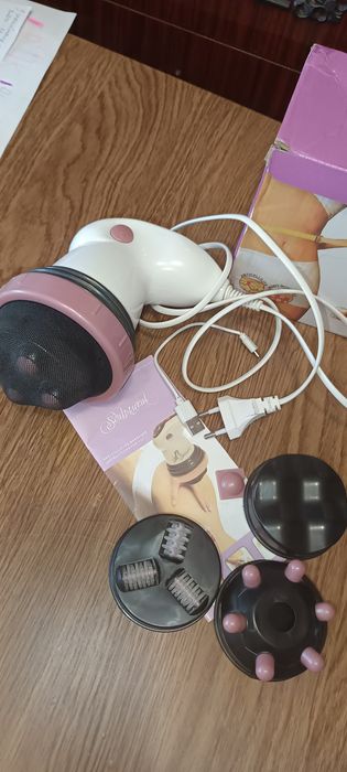 Масажер для похудання від целюліту