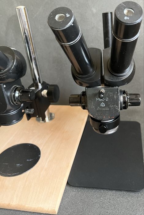Мікроскоп МБС-1 на різних видах штативів та фокусом 64-180