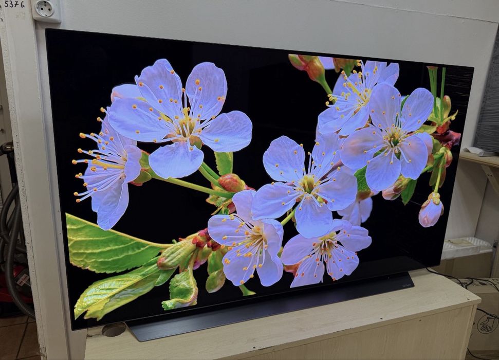 Телевізор 55 дюймів LG OLED55CX9LA 4K звук 40 вт 120Hz HDMI 2.1