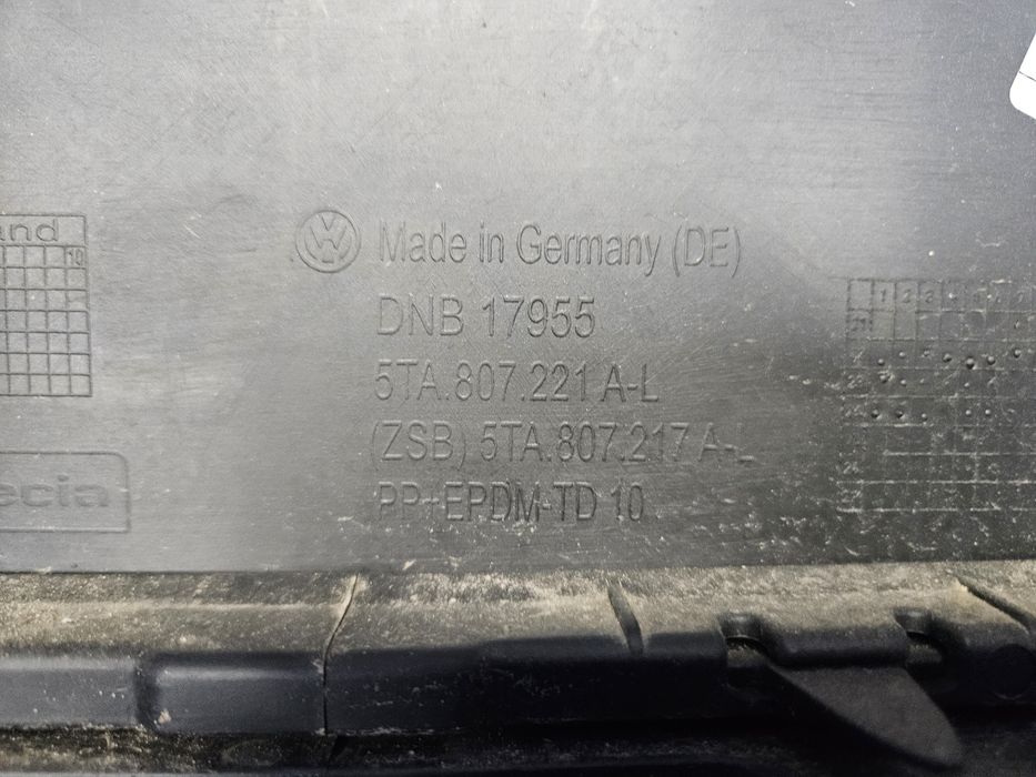ZDERZAK przedni volkswagen TOURAN III 5TA 6PDC SPRYSK kompletny OEM