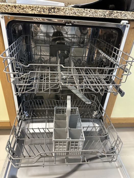 Máquina de lavar a Loiça Teka