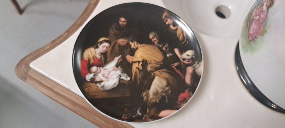 Pratos de Natal Vista Alegre, vários anos vários preços