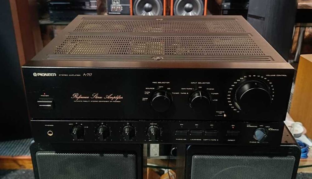Pioneer A-757 підсилювач інтегрований