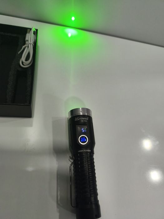 Lanterna Led XTE 20w + Led Laser 5000mAH