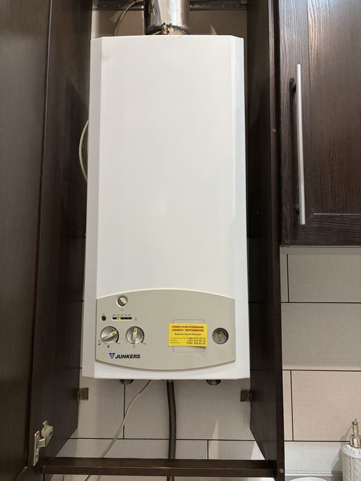 Продается на детали Котел Junkers