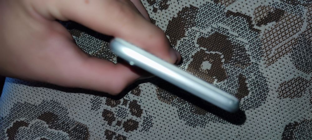 Iphone 6 без батареи