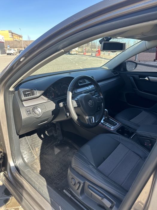 Volkswagen Passat B7