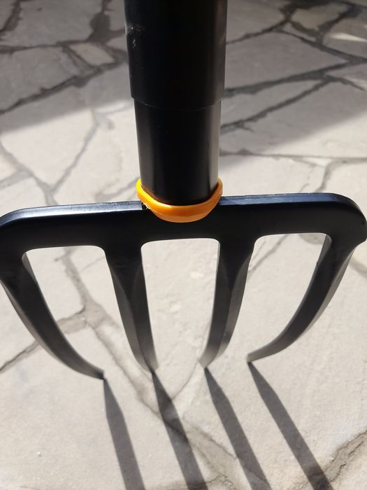 Вила садові Finland Fiskars Black