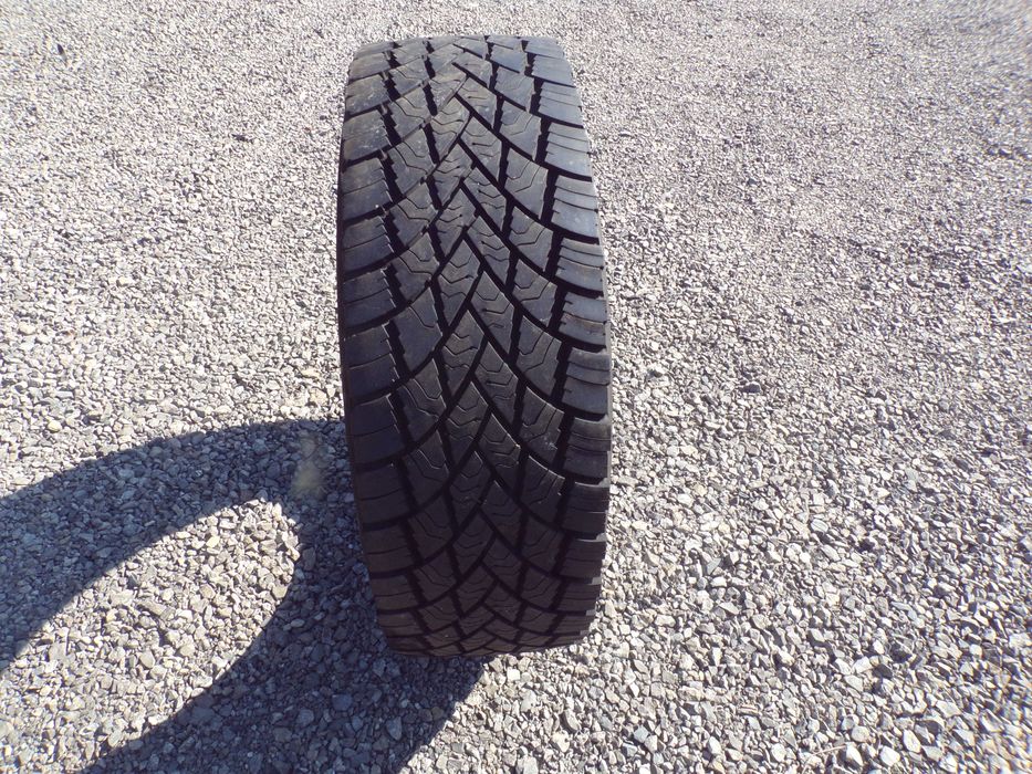 opona 315/70R22.5 Goodyear Ultra GripMax D (750 netto)