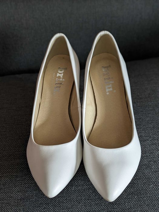 Buty ślubne białe obcas
