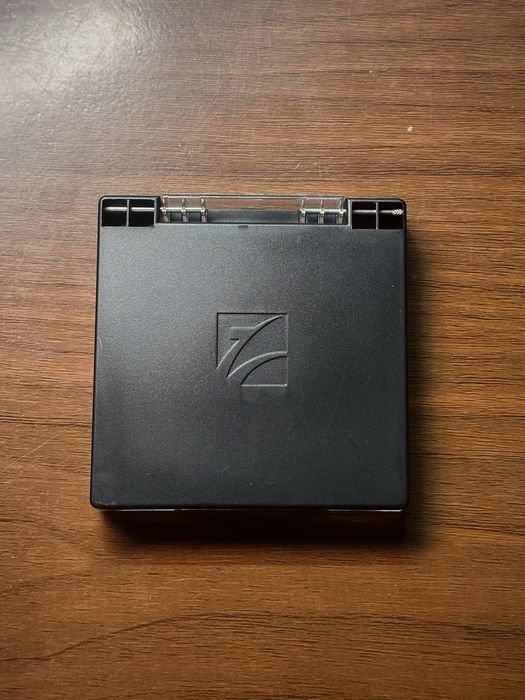 Caixa Freewell (para filtros, usb, ou cartoes SD)