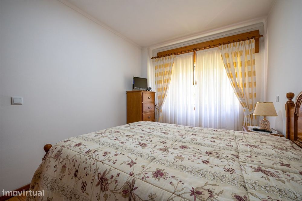 Apartamento T3 Venda em Oliveira de Azeméis, Santiago de Riba-Ul, Ul,