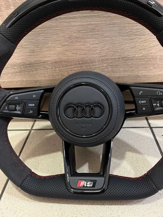 Volante Audi A3 8V A4 B8 TT 8J Q3 Q5 (S-Line / RS) Estilo R8