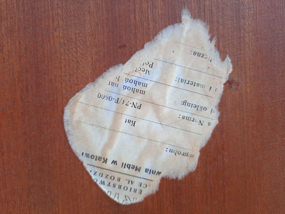 Stolik obiadowy pokojowy rozkładany PRL antyk zabytek machoń unikat