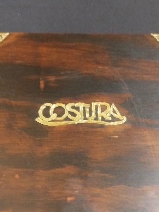 Caixa de Costura