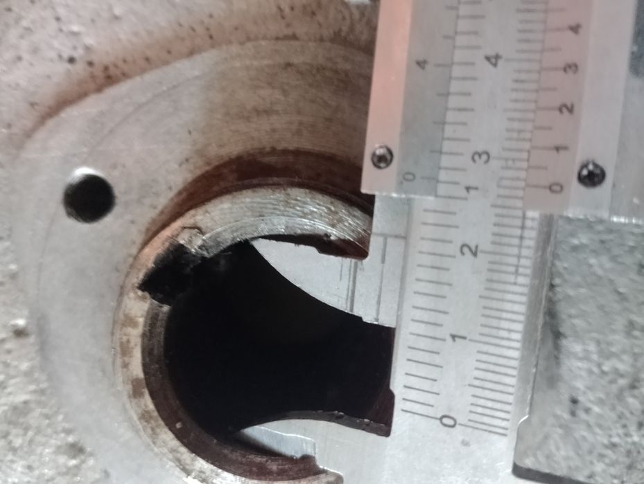 Шків алюміній двох струмковий 435мм.