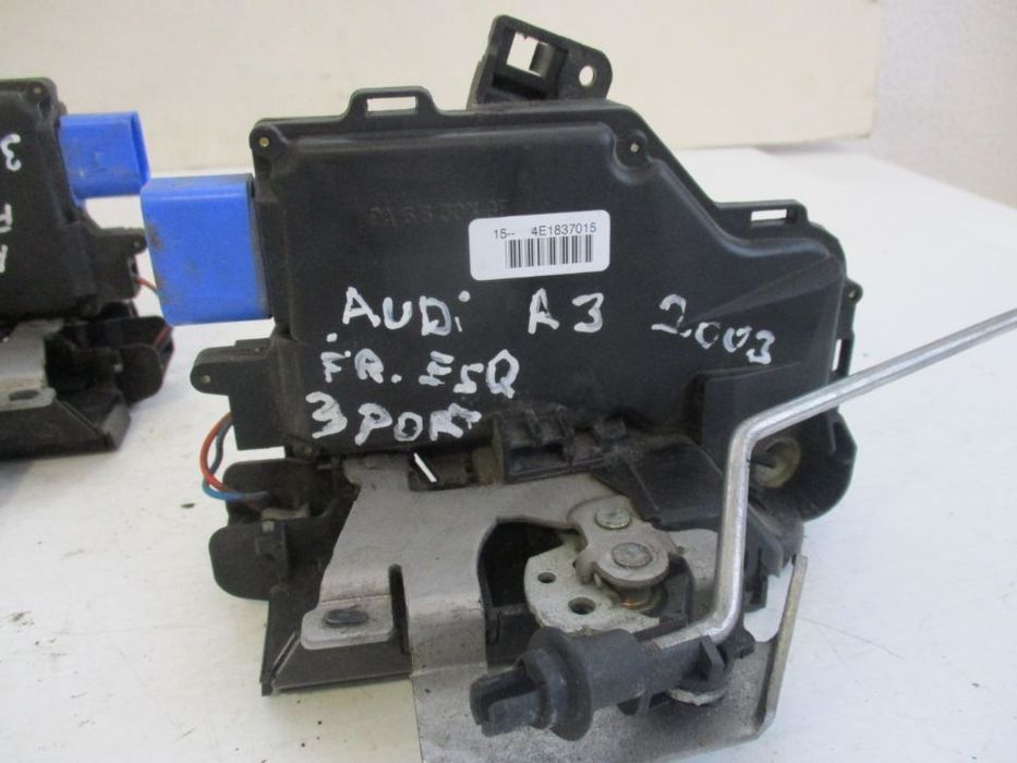 Fechadura Trinco porta Audi A3 3 Portas 2003