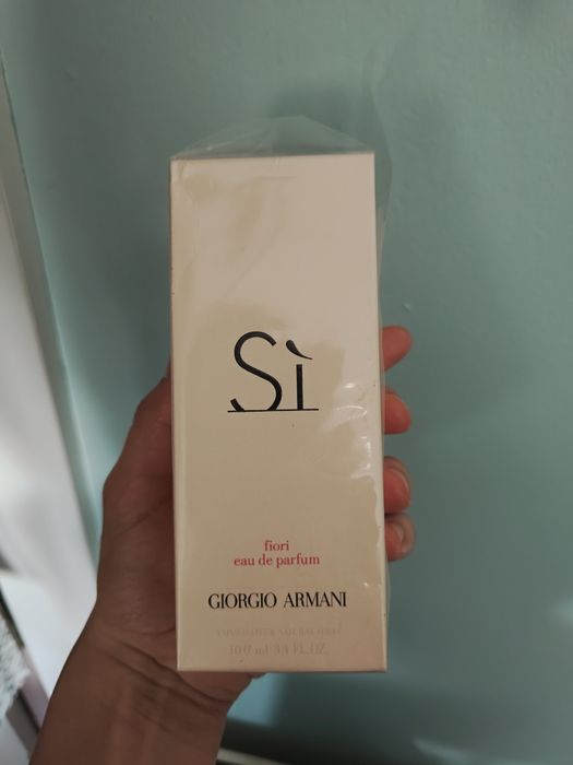 Giorgio Armani Si