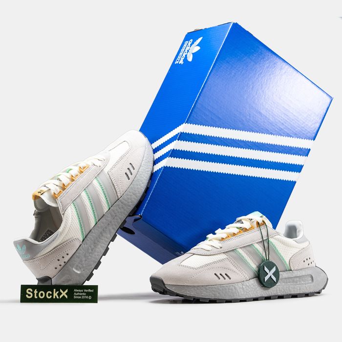 Спортивні легкі кросівки Adidas Retropy E5 сірі