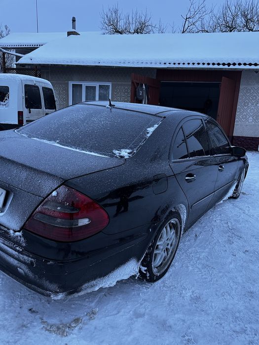 Mercedes E-class w211