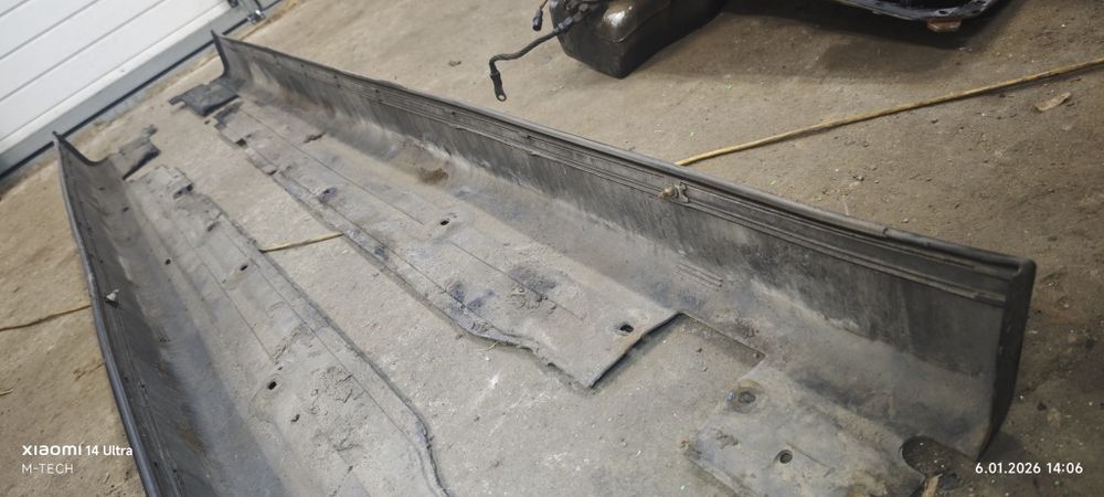 Nakładki na progi BMW E38 long po lift 750il