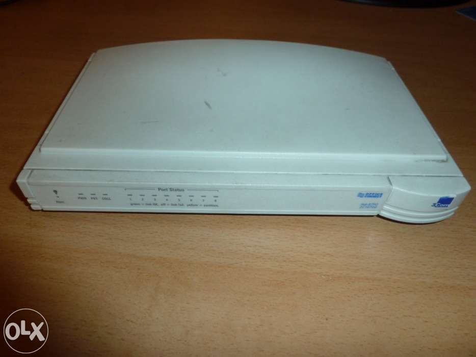 Hub 3com officeconnect 8-port ethernet hub64750628640771120
