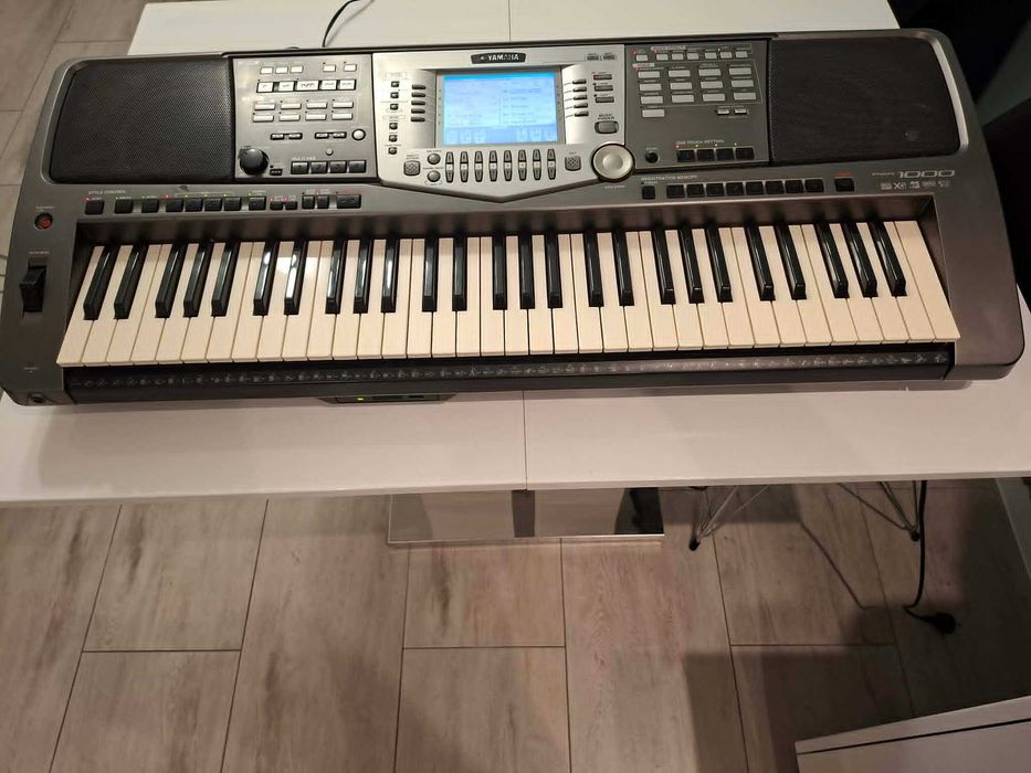 Sprzedam Yamaha PSR 1000