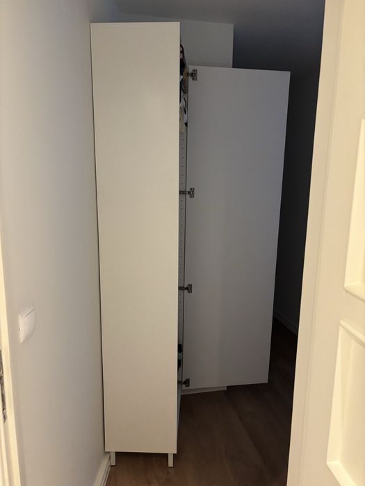 Armario com prateleiras metod IKEA