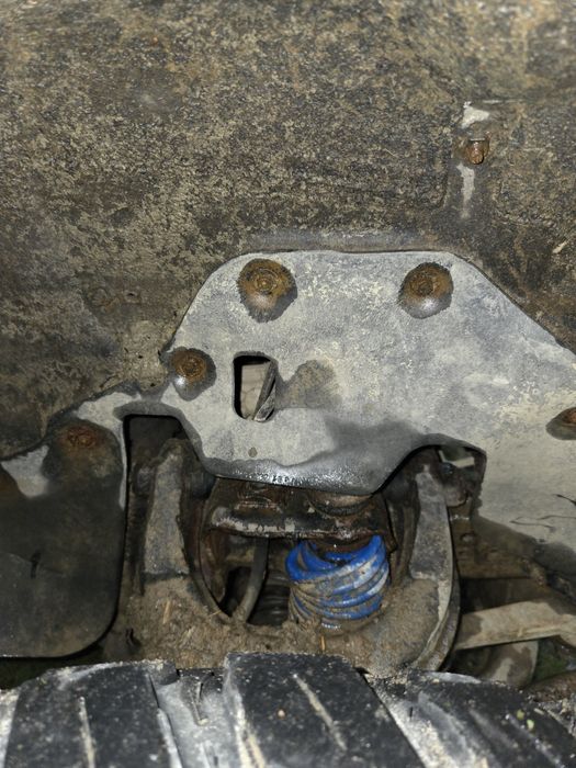 2x  Hyundai Galloper 3D 1999r 2.5