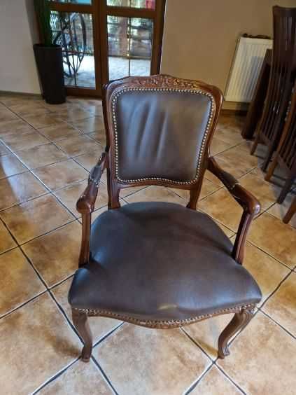 Fotel krzesło zabytkowe skórzane